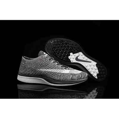 flyknit racer solde